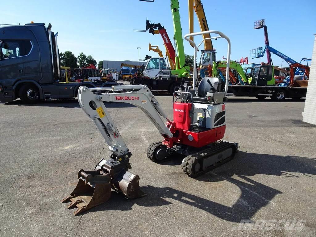 Takeuchi TB210 ミニ油圧ショベル 7t以下（ミニユンボ・ミニディガー）