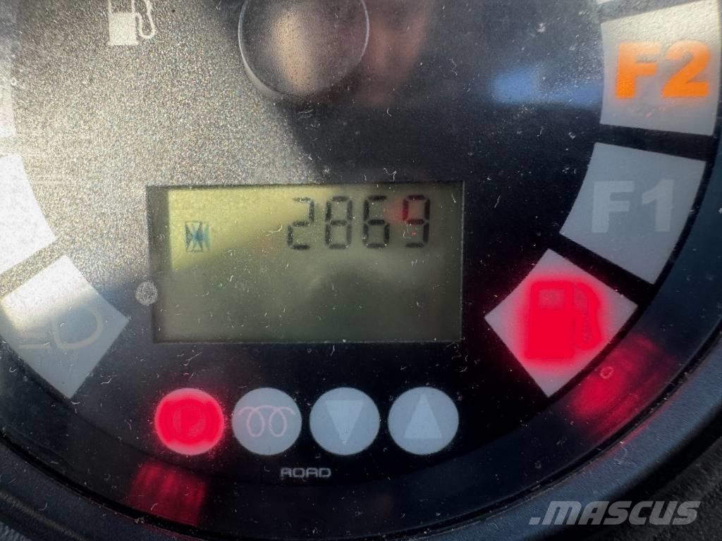 John Deere 244K-II ホイールローダー・タイヤショベル