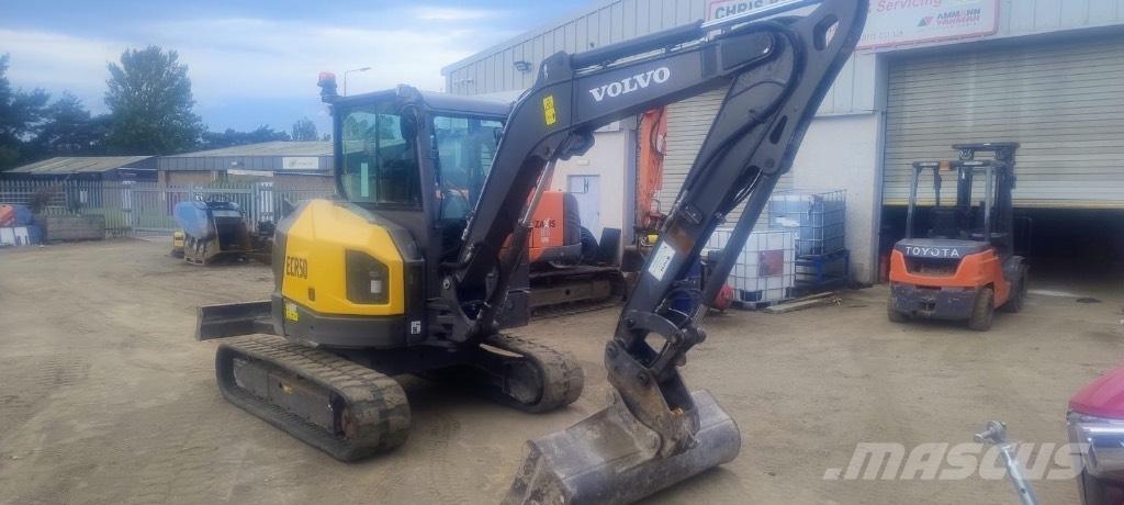Volvo ECR 50 ミニ油圧ショベル 7t以下（ミニユンボ・ミニディガー）