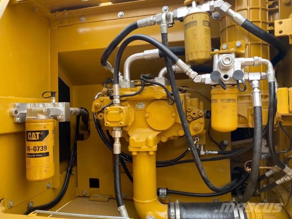 CAT 324 大型油圧ショベル12t以上（パワーショベル・ユンボ）