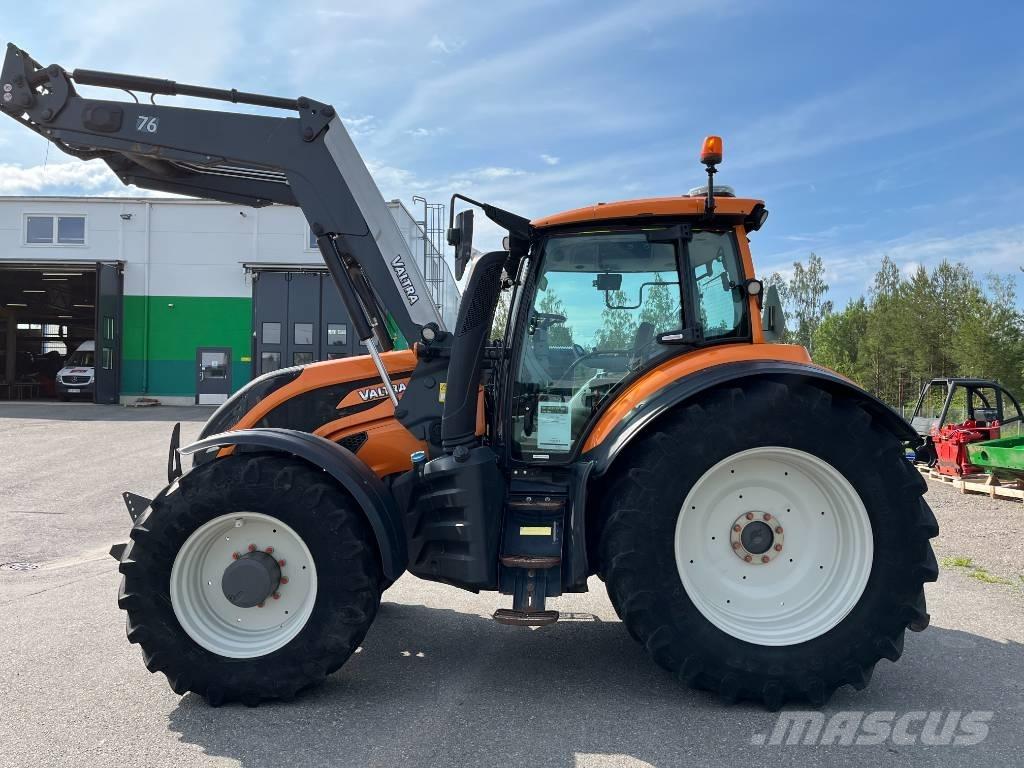 Valtra T174 E トラクター