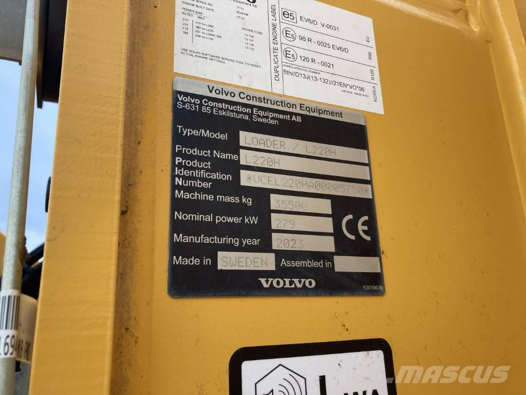 Volvo L 220 H ホイールローダー・タイヤショベル