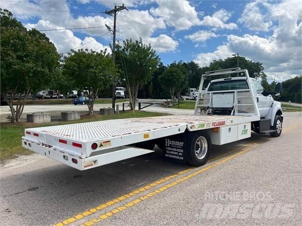 Ford F650 SD レッカー車