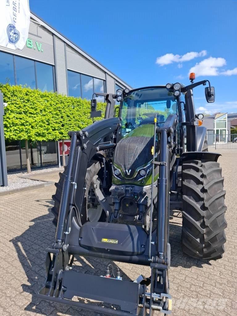 Valtra G 125 Active トラクター