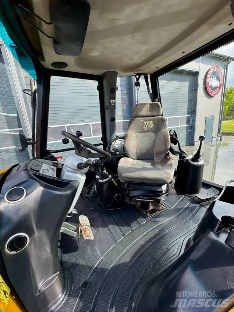 JCB 3 CX バックホーローダー