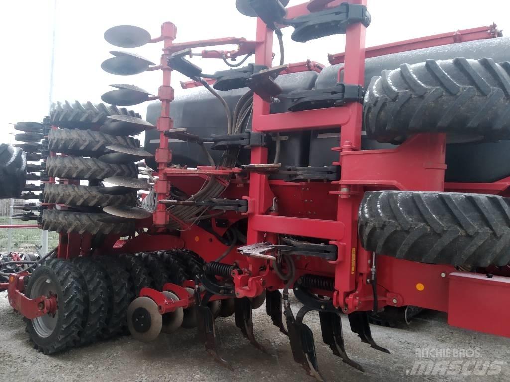 Horsch Focus 6 TD ドリル