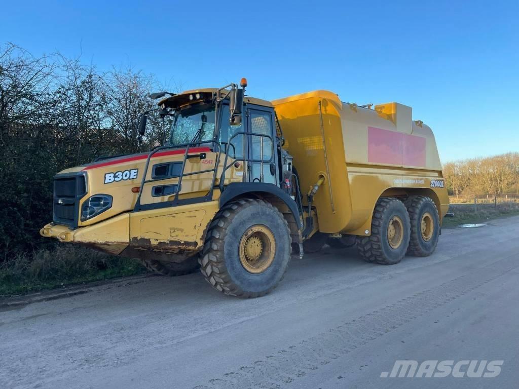 Bell B 30 E アーティキュレート式ダンプトラック