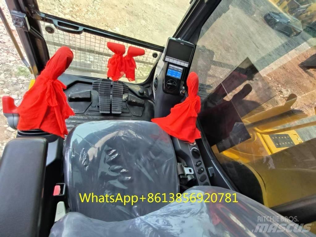 Komatsu PC 240-8 中型油圧ショベル 7ｔ-12ｔ（ユンボ・パワーショベル・バックホー）