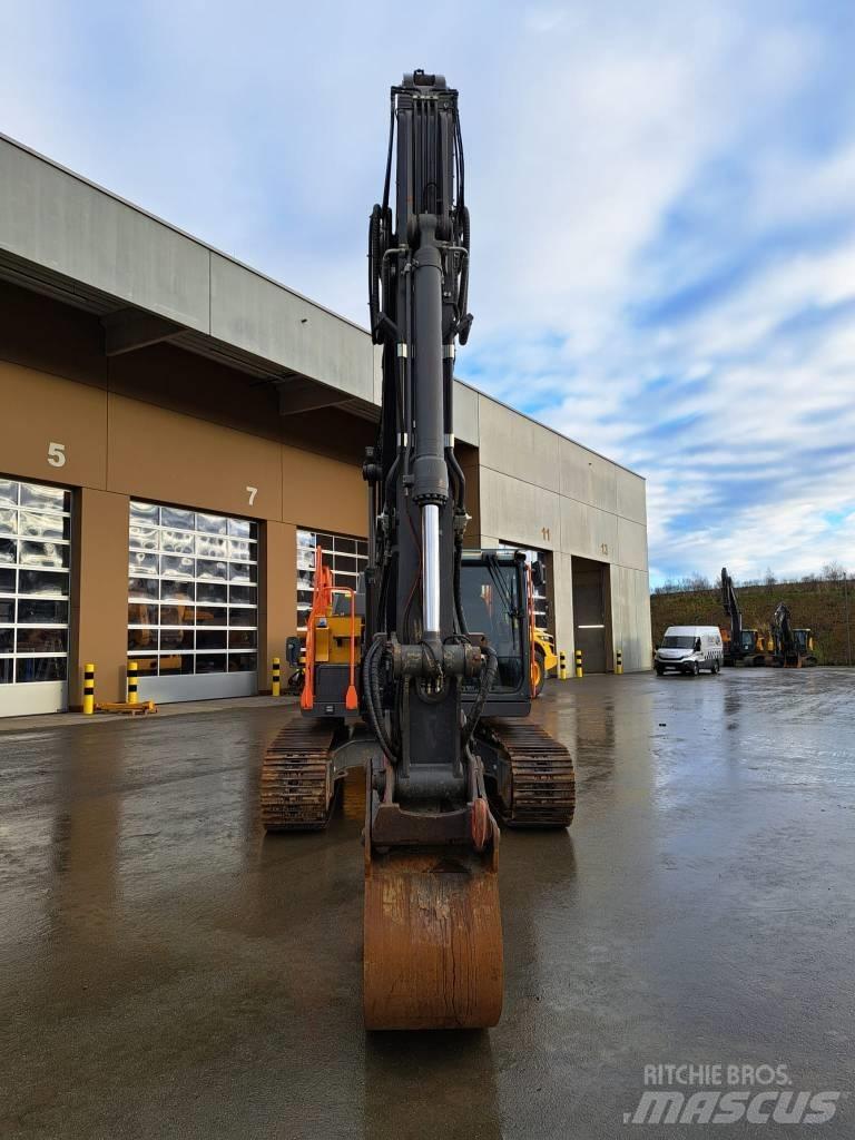 Volvo EC 200 EL 大型油圧ショベル12t以上（パワーショベル・ユンボ）