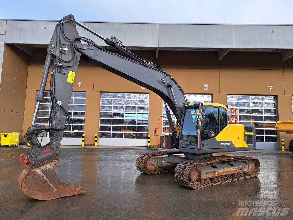 Volvo EC 200 EL 大型油圧ショベル12t以上（パワーショベル・ユンボ）