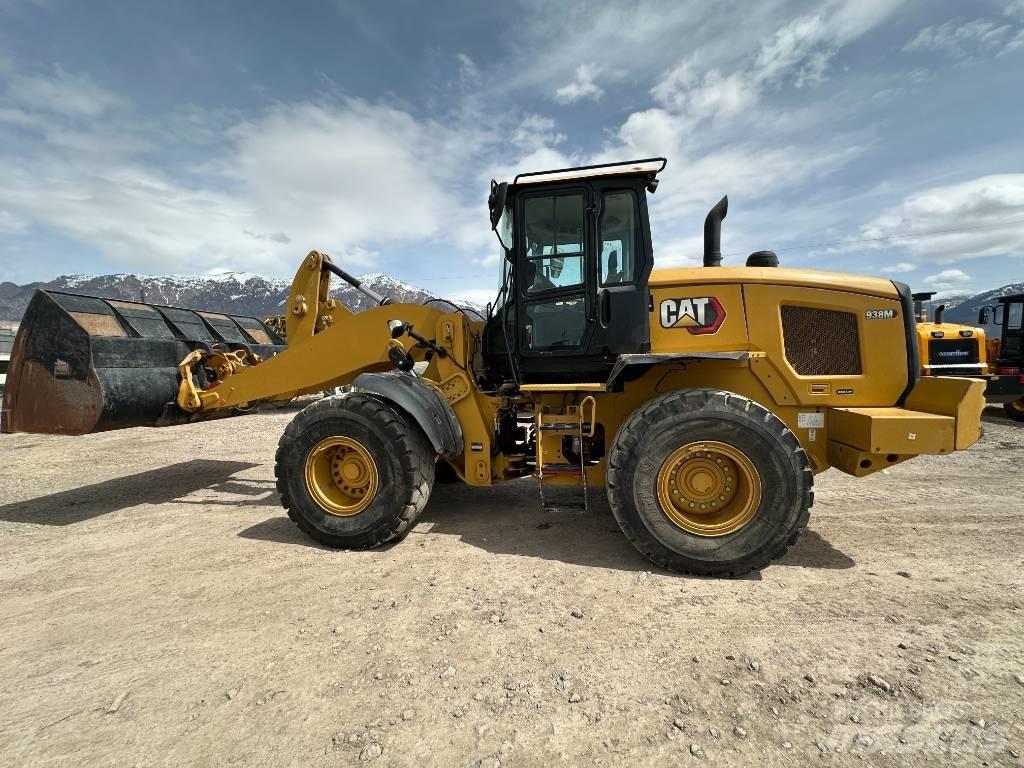 CAT 938M ホイールローダー・タイヤショベル