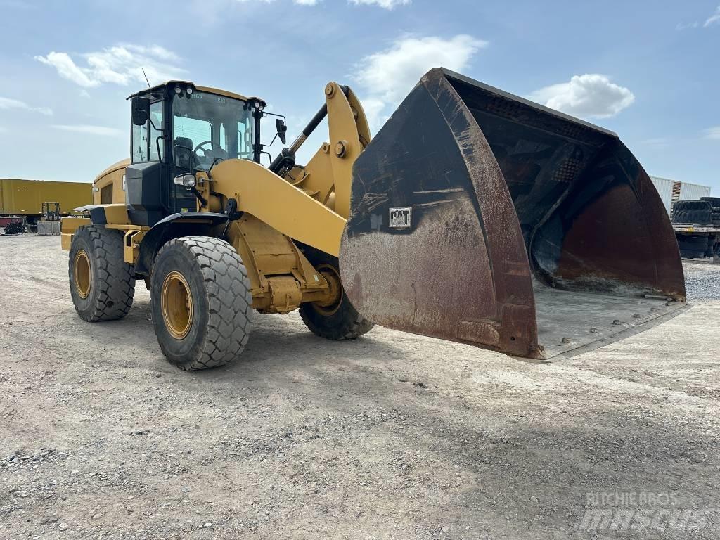 CAT 938M ホイールローダー・タイヤショベル