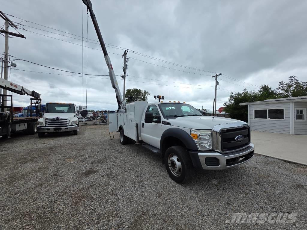 Ford F 550 多目的／汎用車両