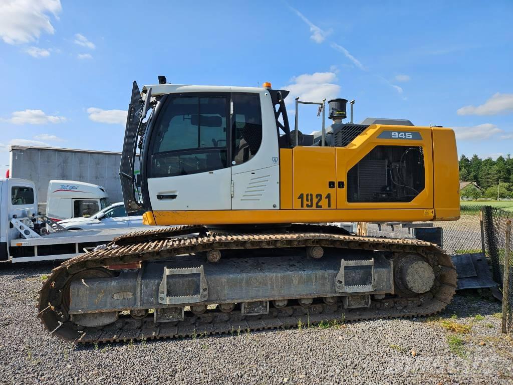 Liebherr R 945 大型油圧ショベル12t以上（パワーショベル・ユンボ）