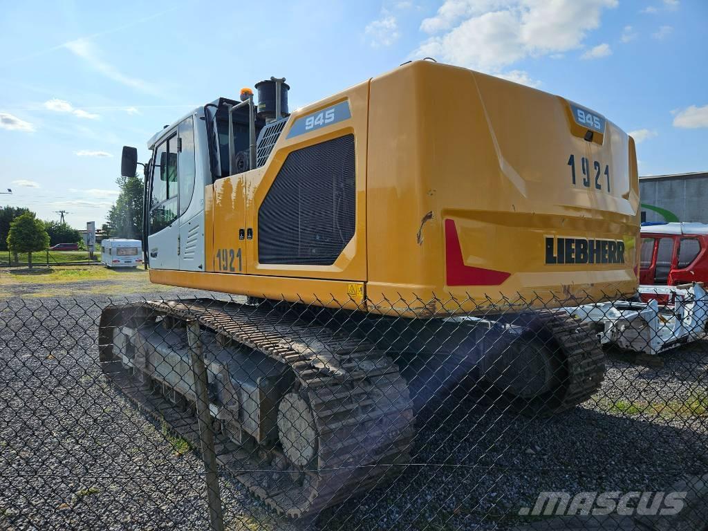 Liebherr R 945 大型油圧ショベル12t以上（パワーショベル・ユンボ）
