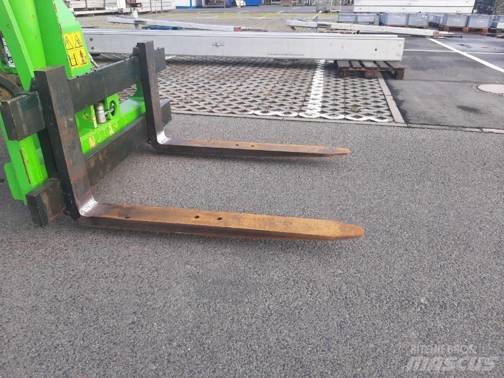 Merlo P 38.13 テレスコーピックハンドラー