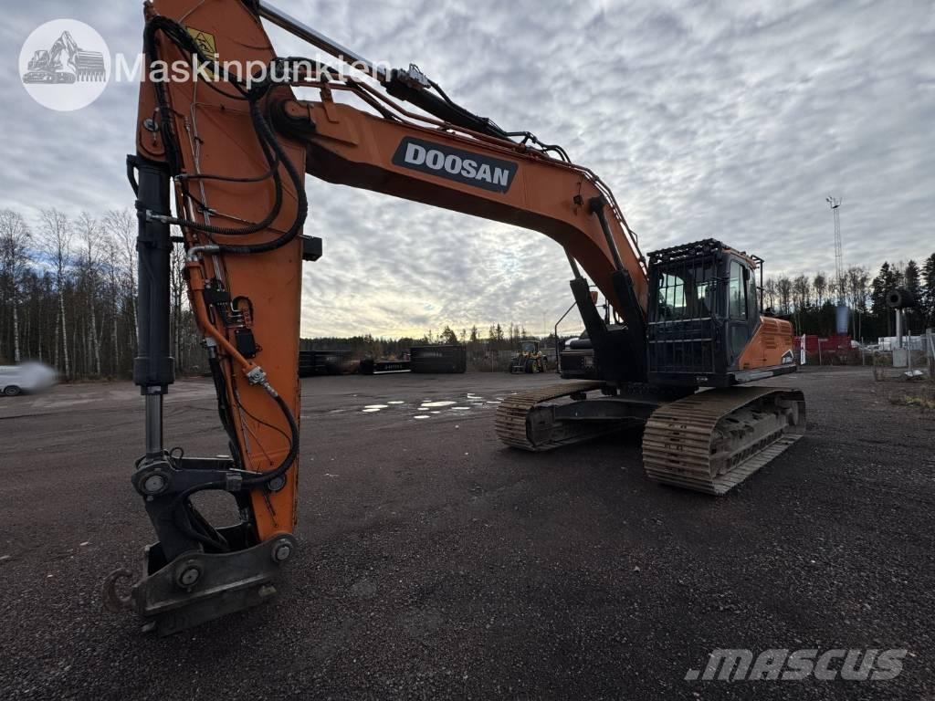 Doosan DX 300 LC 大型油圧ショベル12t以上（パワーショベル・ユンボ）