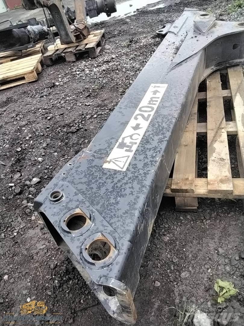Komatsu 165 フォワーダクレーン