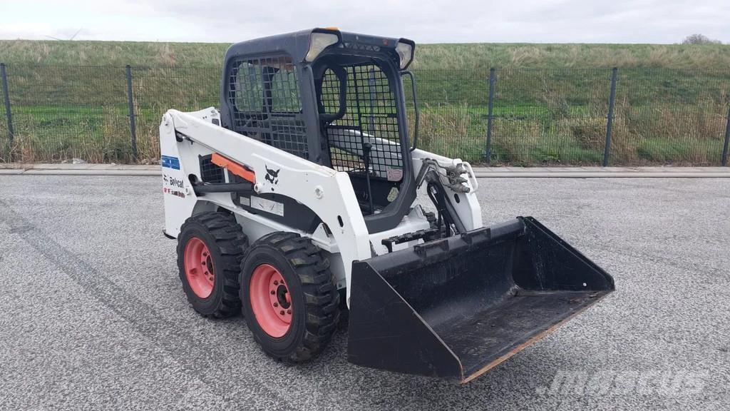 Bobcat S450 ホイールローダー・タイヤショベル