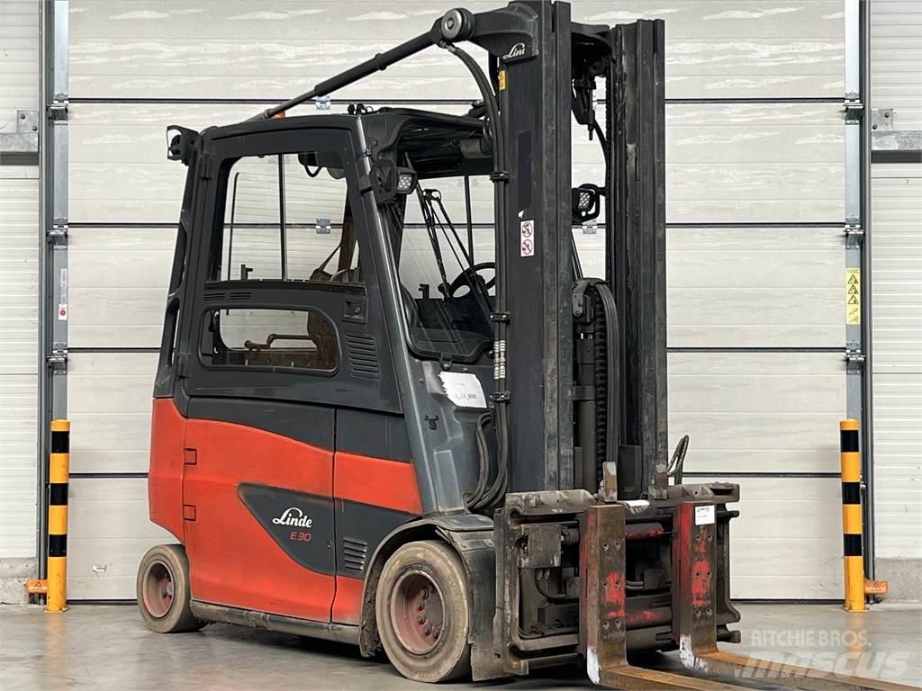Linde E30/600HL バッテリーフォークリフト