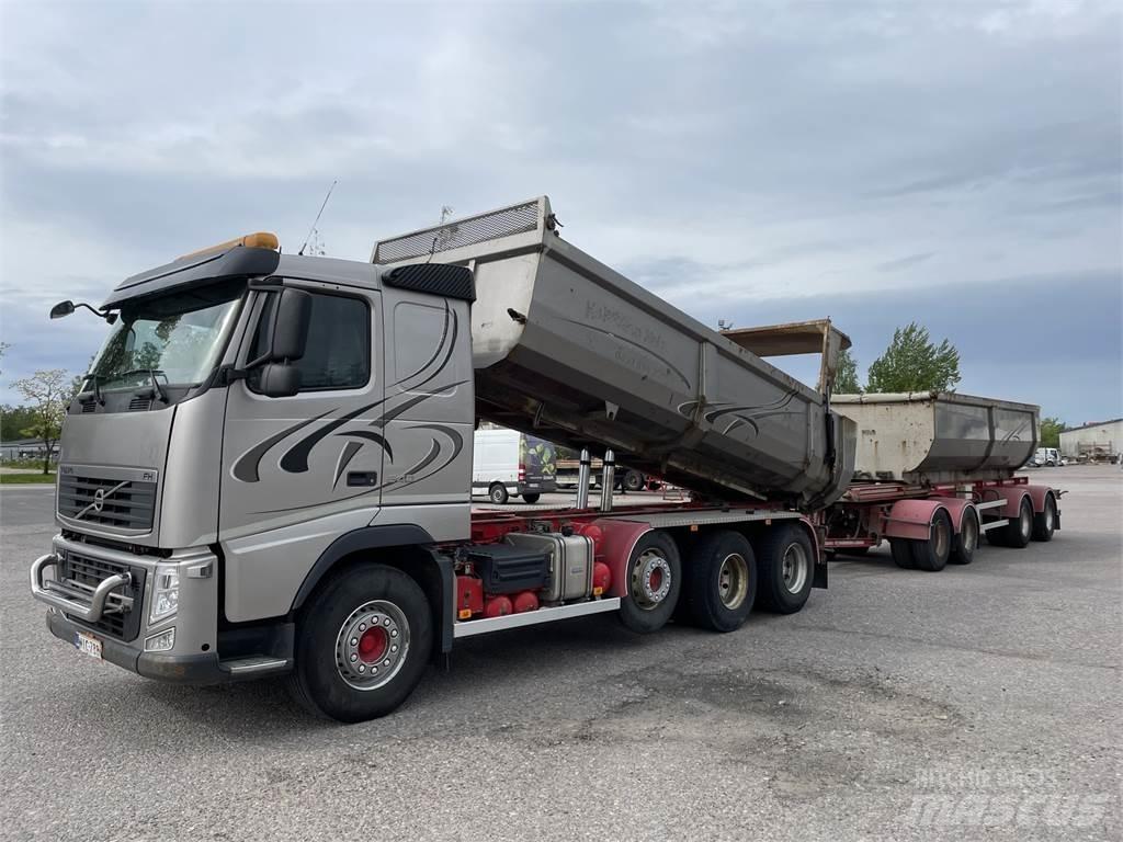 Volvo FH540 8x4 ダンプ