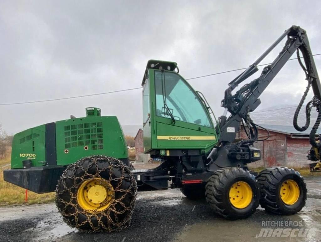 John Deere 1070 D ハーベスター