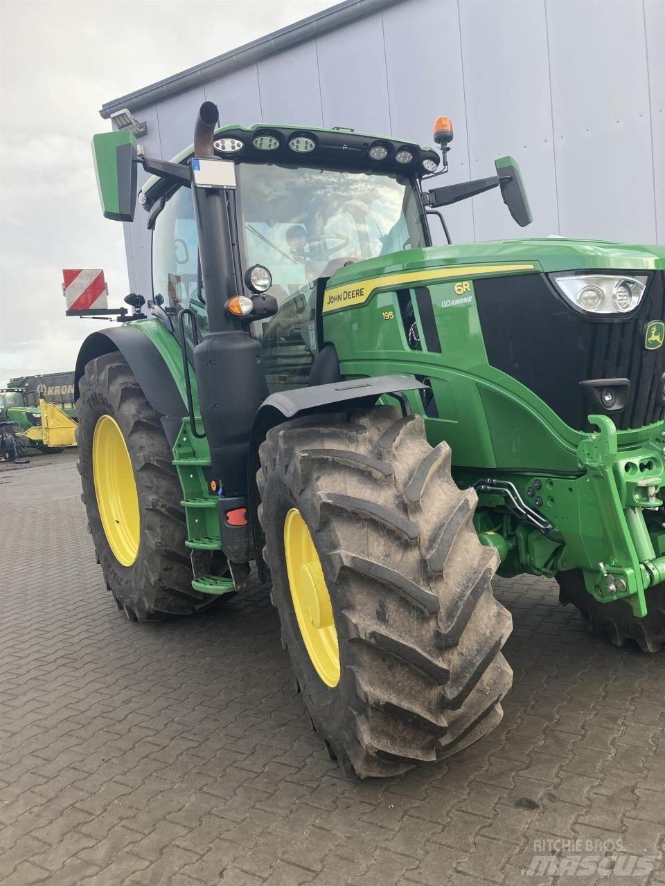 John Deere 6R 195 トラクター