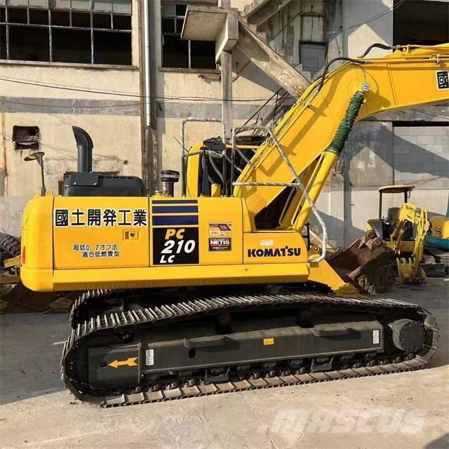 Komatsu PC 210 大型油圧ショベル12t以上（パワーショベル・ユンボ）