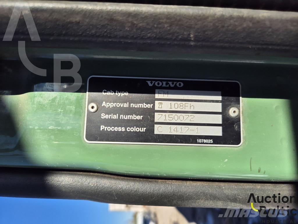 Volvo FM-300 ダンプ