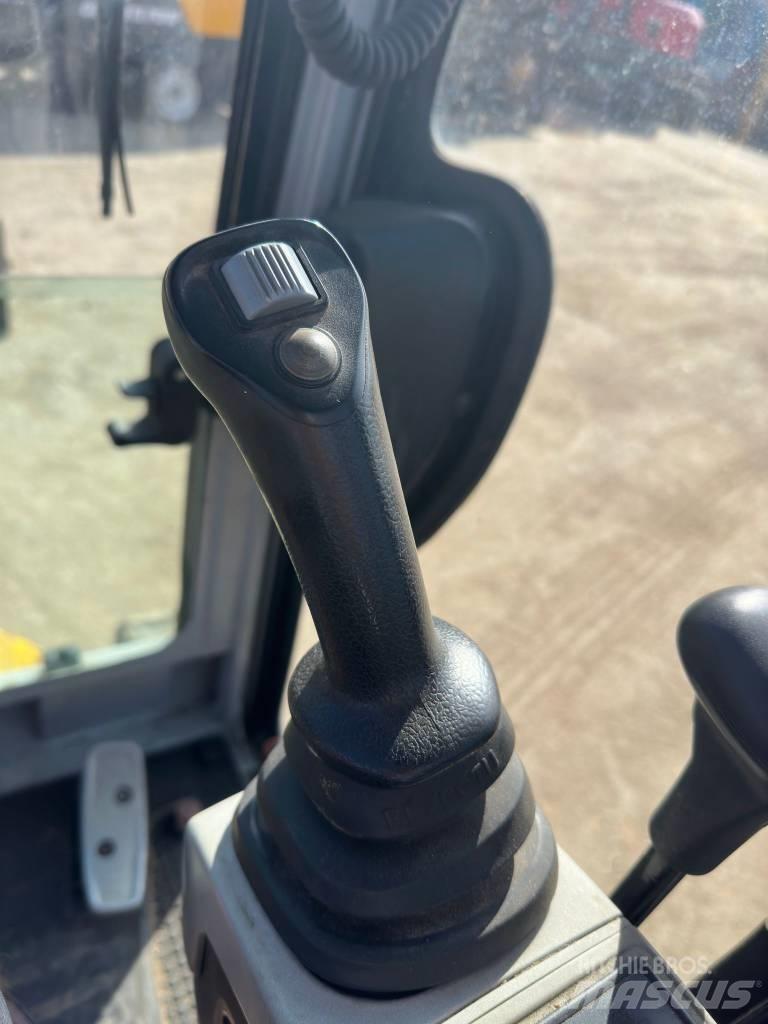 Wacker Neuson ET 18 ミニ油圧ショベル 7t以下（ミニユンボ・ミニディガー）