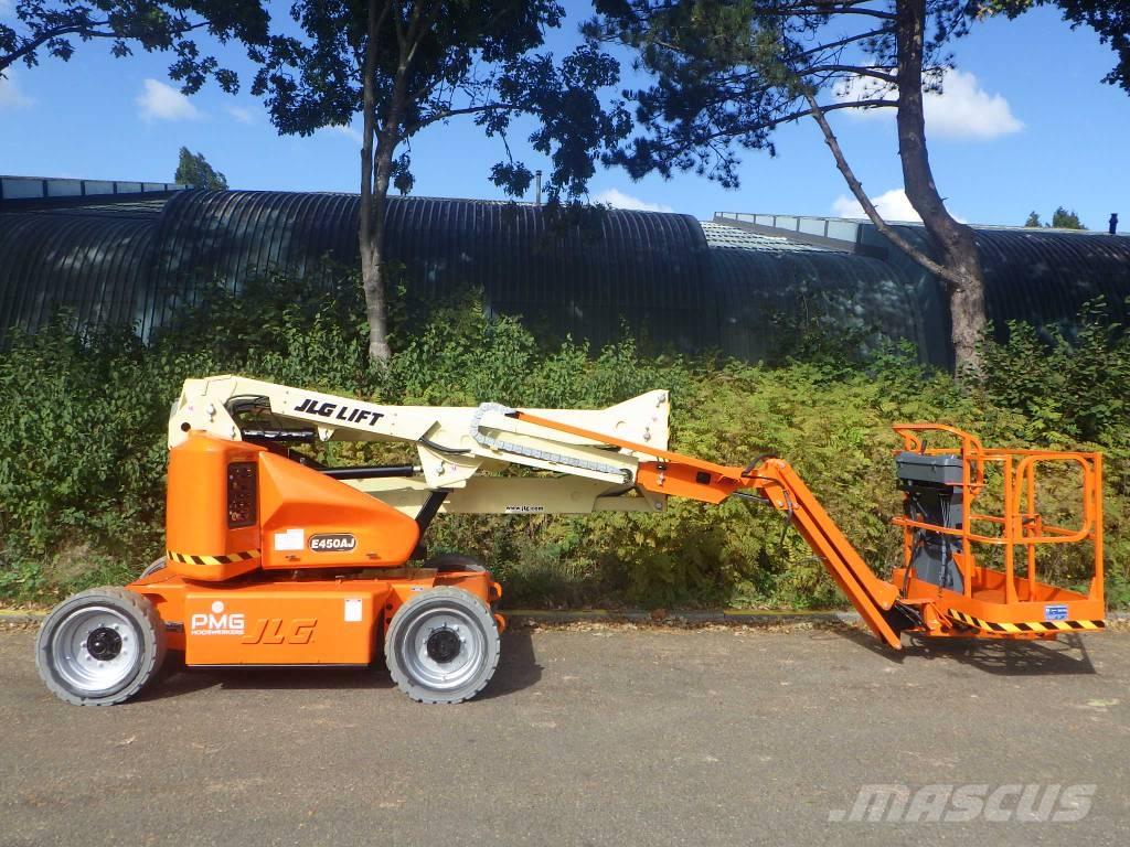 JLG E450AJ ブームリフト　屈伸型