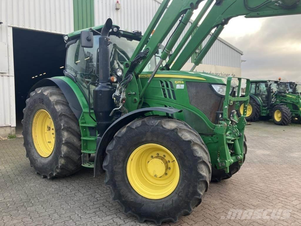 John Deere 6215R トラクター