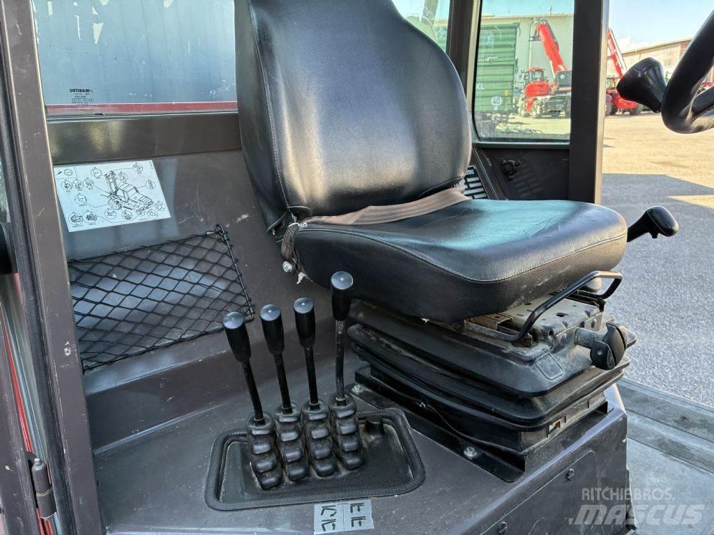 Manitou M 50-4 ラフターテレントラック