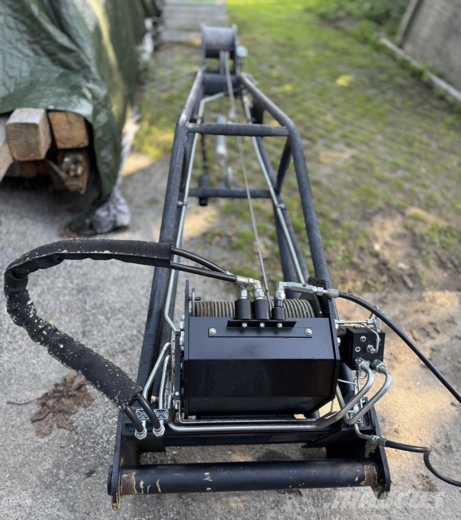 Manitou MRT1842 テレスコーピックハンドラー