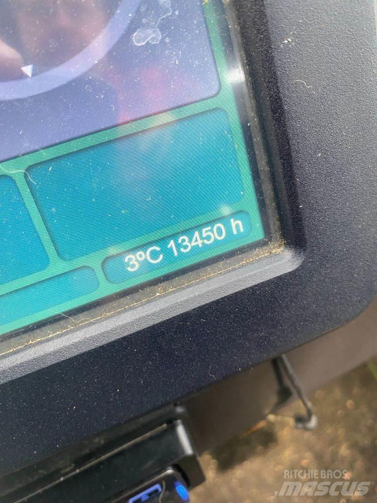 John Deere 1470G ハーベスター