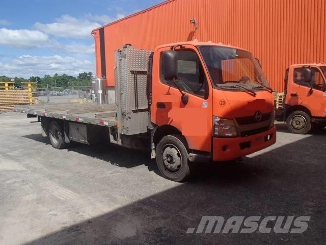 Hino 195 平ボディー