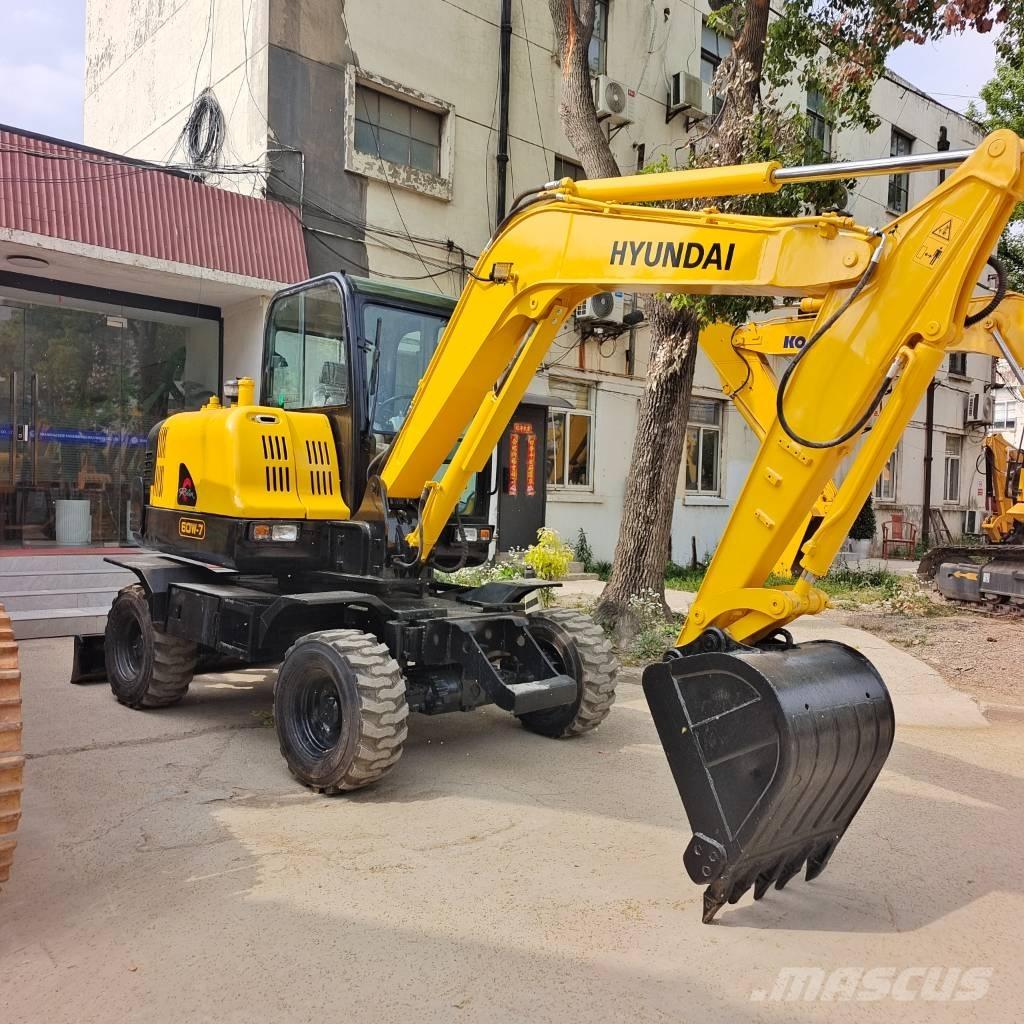 Hyundai 60 W-7 ミニ油圧ショベル 7t以下（ミニユンボ・ミニディガー）