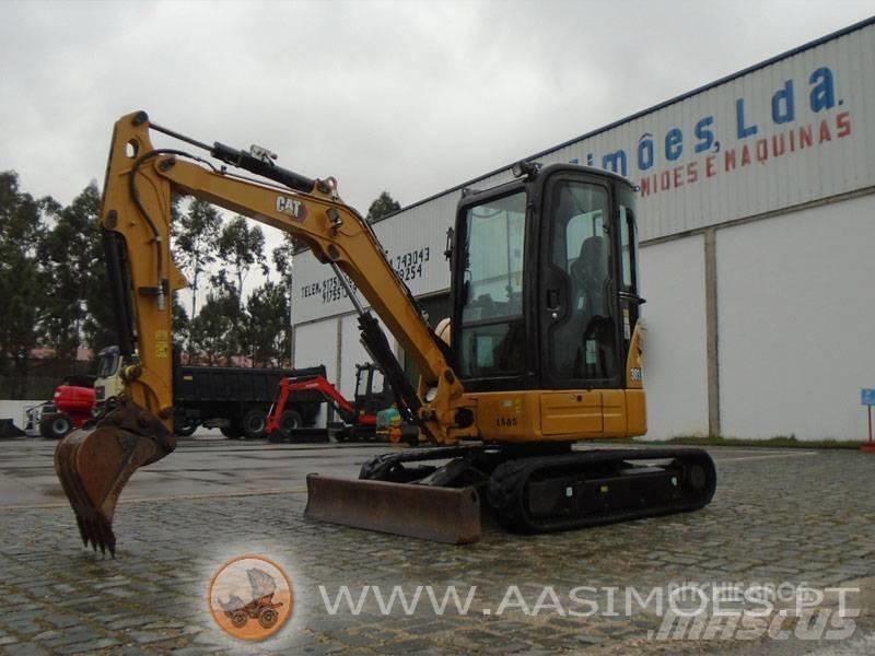 CAT 303.5 E CR ミニ油圧ショベル 7t以下（ミニユンボ・ミニディガー）