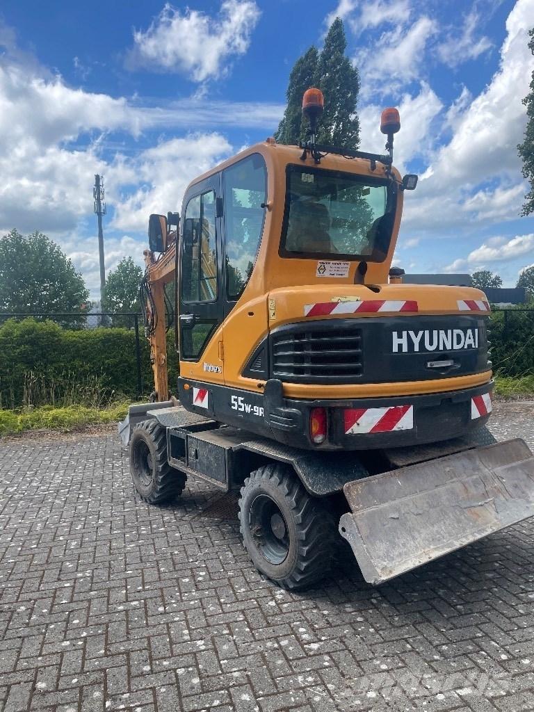 Hyundai 55w9a ホイール式油圧ショベル（パワーショベル・ユンボ・バックホー）