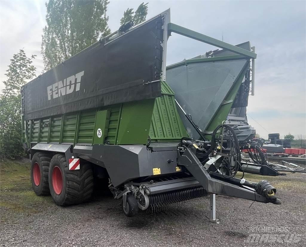 Fendt TIGO 75 XR セルフローディングトレーラー