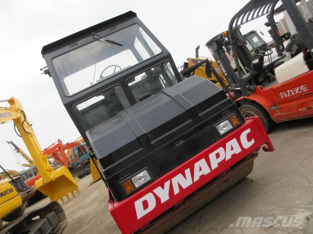 Dynapac CC 421 タンデムローラ