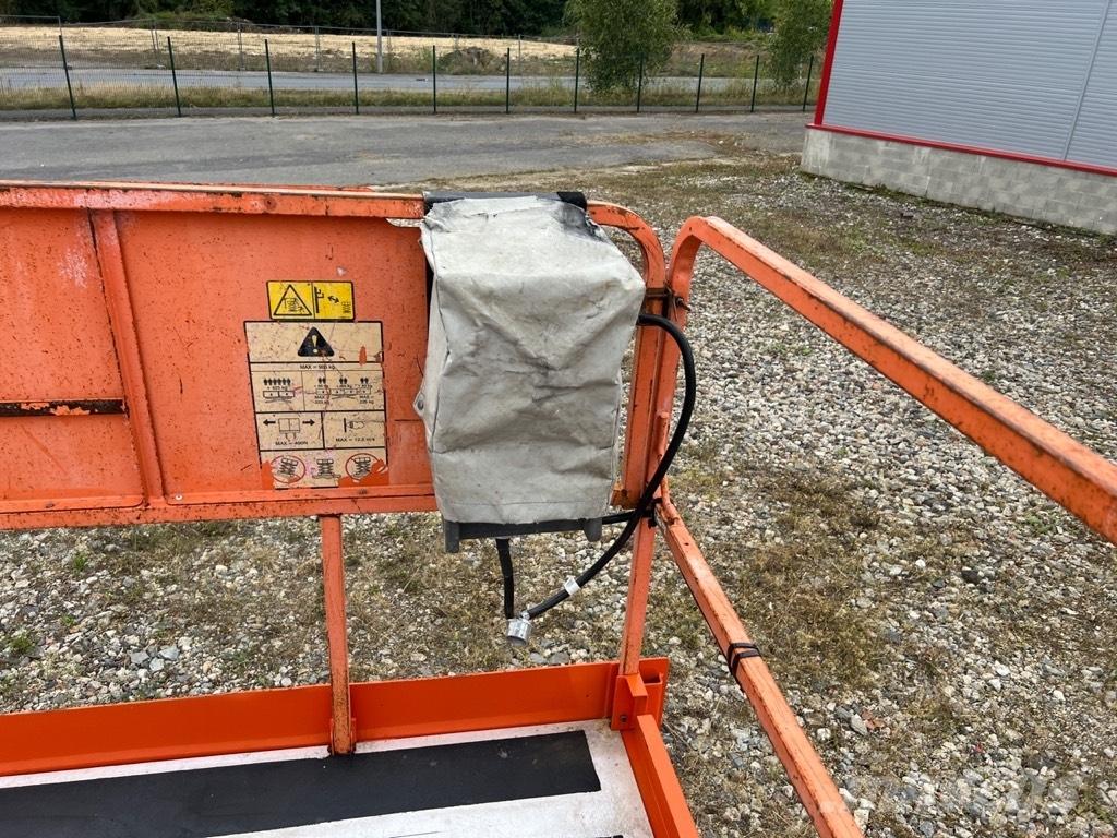 JLG 3394 RT シザースリフト