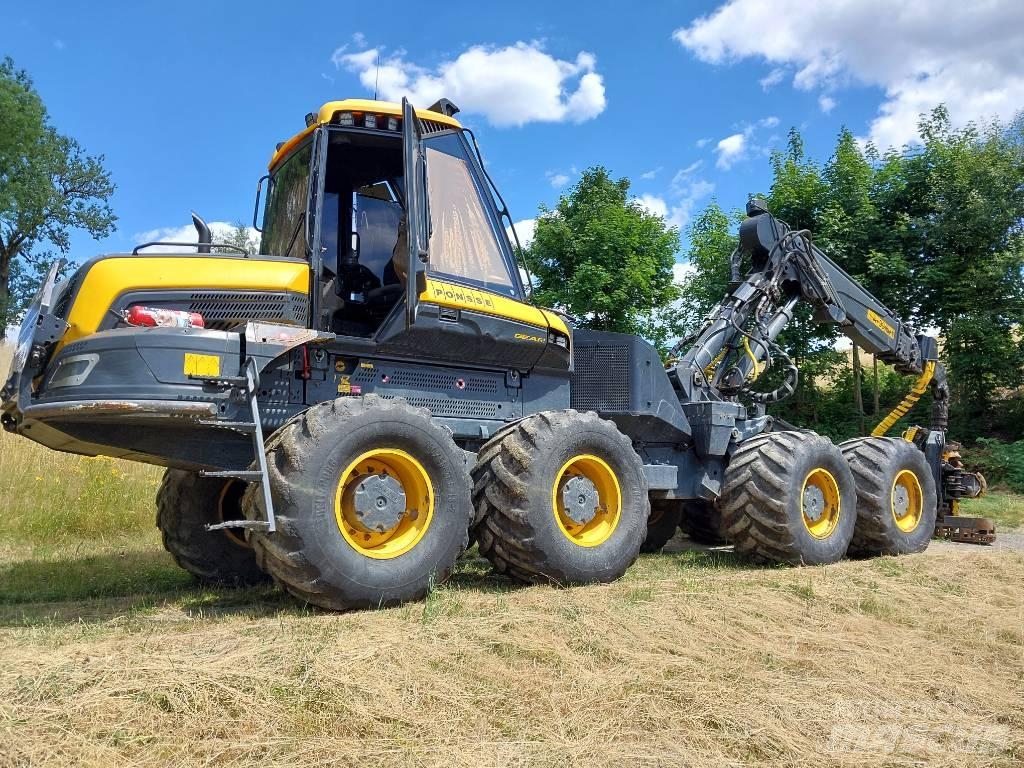 Ponsse Bear 8W ハーベスター