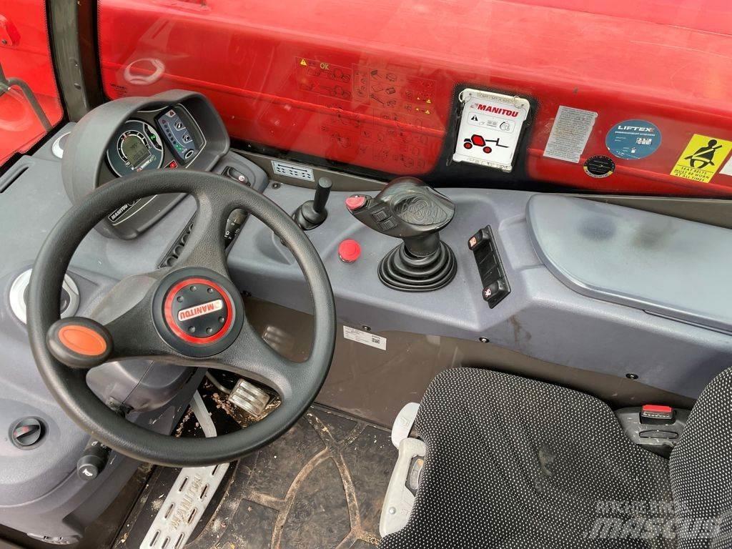 Manitou MT 625 テレスコーピックハンドラー