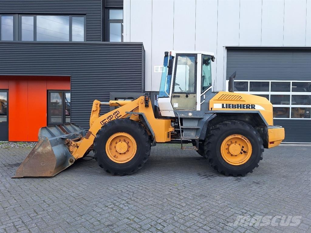 Liebherr L522 ホイールローダー・タイヤショベル