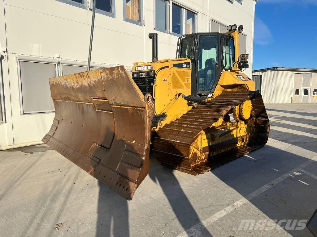 CAT D 6 N LGP ブルドーザー