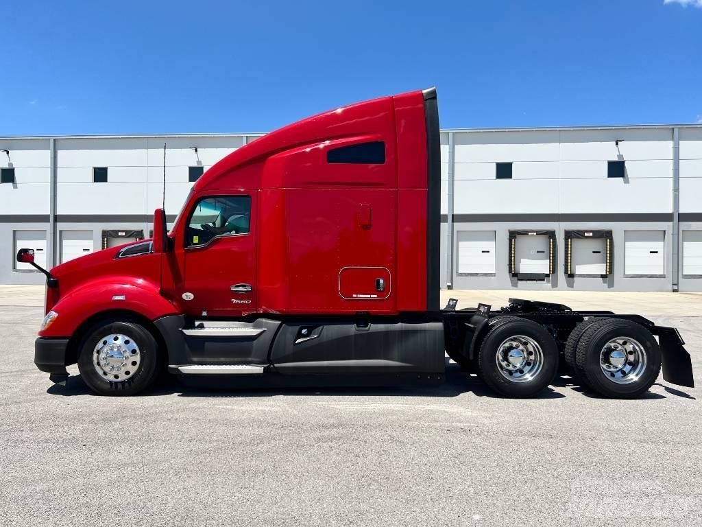 Kenworth T 680 中古トラクターヘッド | トレーラーヘッド