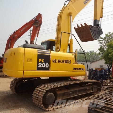 Komatsu pc200-7 大型油圧ショベル12t以上（パワーショベル・ユンボ）