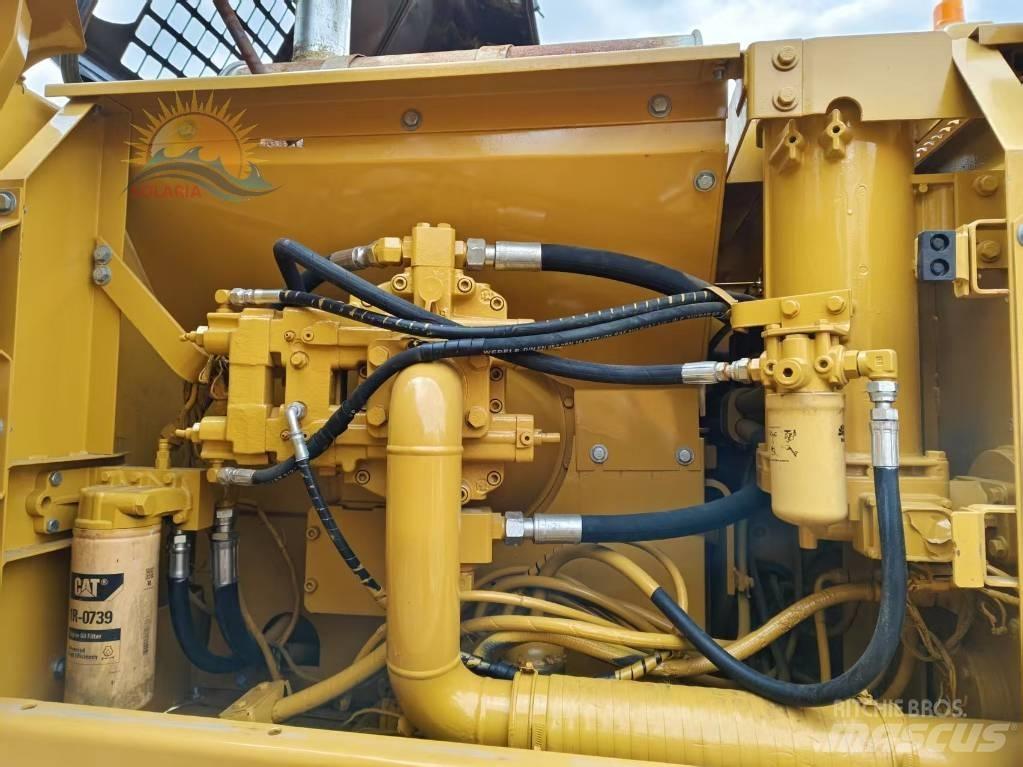 CAT 325 B L 大型油圧ショベル12t以上（パワーショベル・ユンボ）