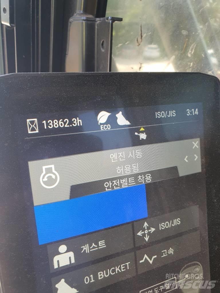 CAT 330F 大型油圧ショベル12t以上（パワーショベル・ユンボ）